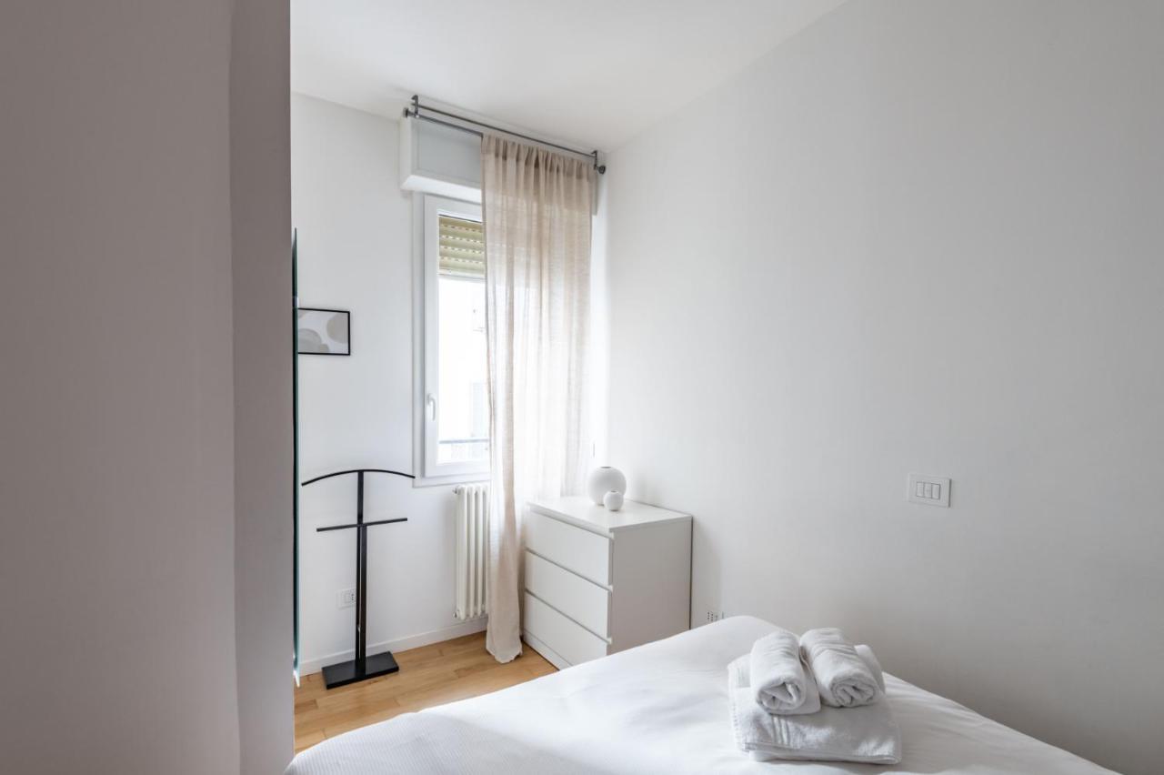 Easylife - Sofisticato Monolocale Con Terrazzino Nel Cuore Di Porta Venezia ミラノ エクステリア 写真
